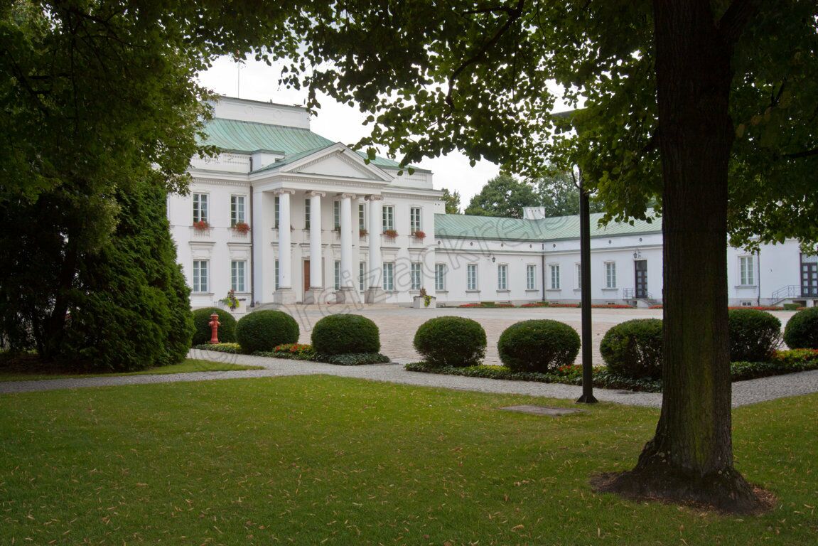Belvedere-Palast im Łazienki-Park in Warschau