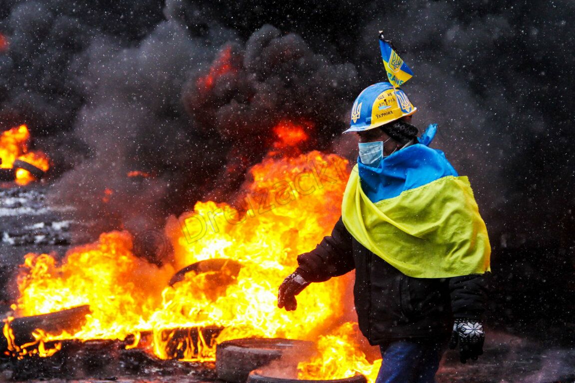 Euromaidan - Demonstrant auf dem Majdan Nesaleschnosti, Kiew