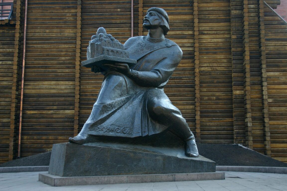 Denkmal Jaroslaw der Weise am Goldenen Tor in Kiew